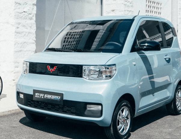 e300plus,宝骏e100,宝骏e200,上汽通用五菱超越北汽新能源,成功摘获