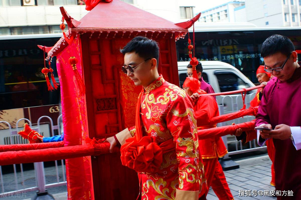 "我当然知道你们家条件不好,我也没打算要为难你们,要你们家拿二十万