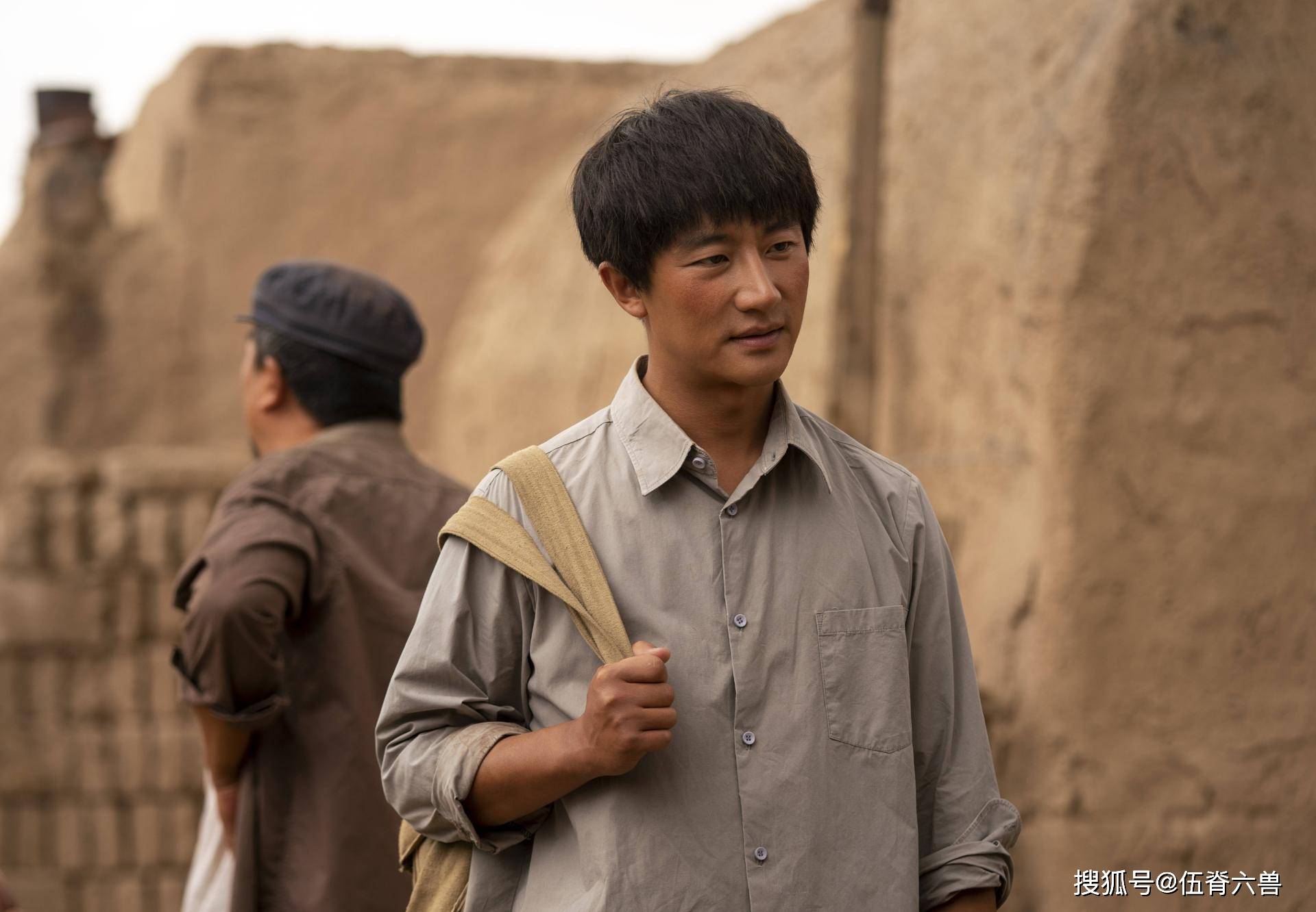 从王凯《大江大河2》到黄轩《山海情》,2021年正午恐陷收视魔咒