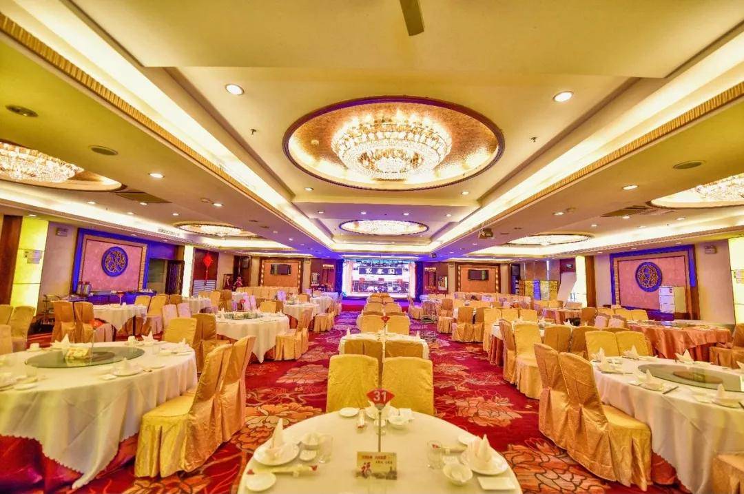 荣誉大酒楼,凯宾斯基还有少数包厢可预订.