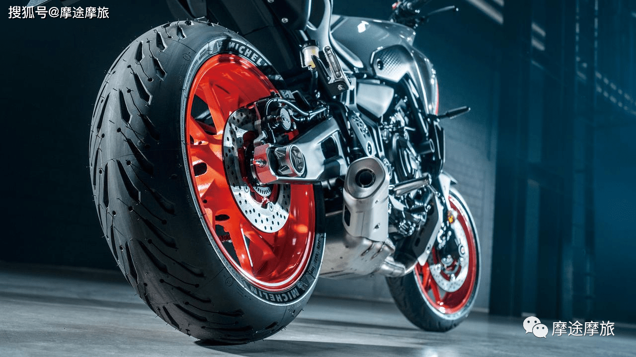 扭力大师运动摩托,全新雅马哈mt-07街车细节!