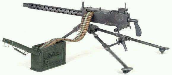 打仗时一人一挺机枪突突岂不很爽别傻了即便富得流油也没用