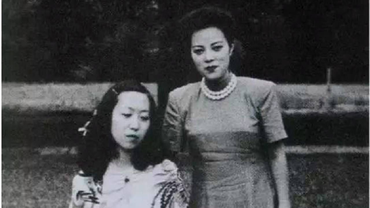 张爱玲封锁表达什么 张爱玲封锁的含义