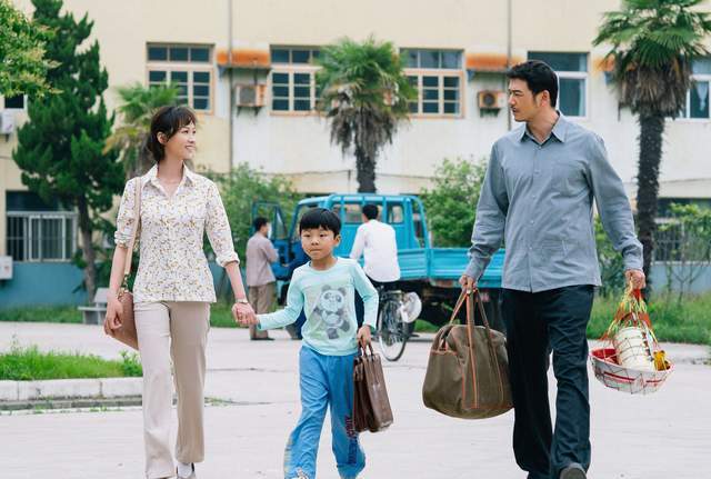 大江大河2中被认为最适合做妻子的她,现实中38岁却依然未婚_韦春红