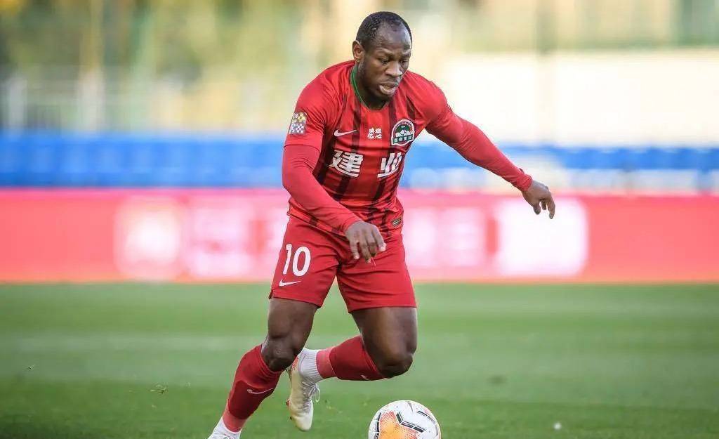 “足球赌注软件APP”
申花第4外援浮现 锁定J联赛30岁空霸中后卫 后防焦点离队剩1悬念(图7) “足球赌注软件APP”
申花第4外援浮现 锁定J联赛30岁空霸中后卫 后防焦点离队剩1悬念(图7)