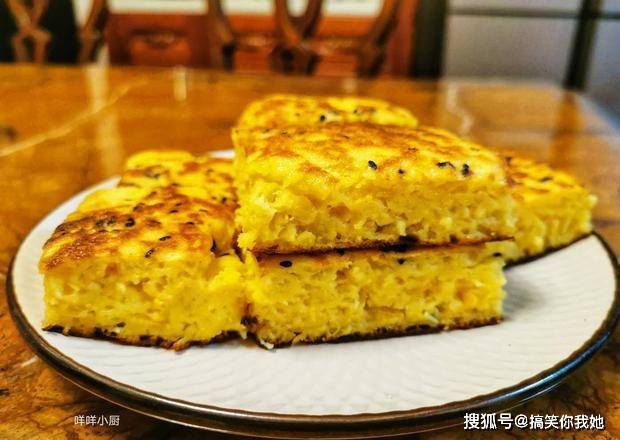 怎样做红薯饼简单又好吃 9f2dabb5976149409fbab05a9f5f26f6.jpeg