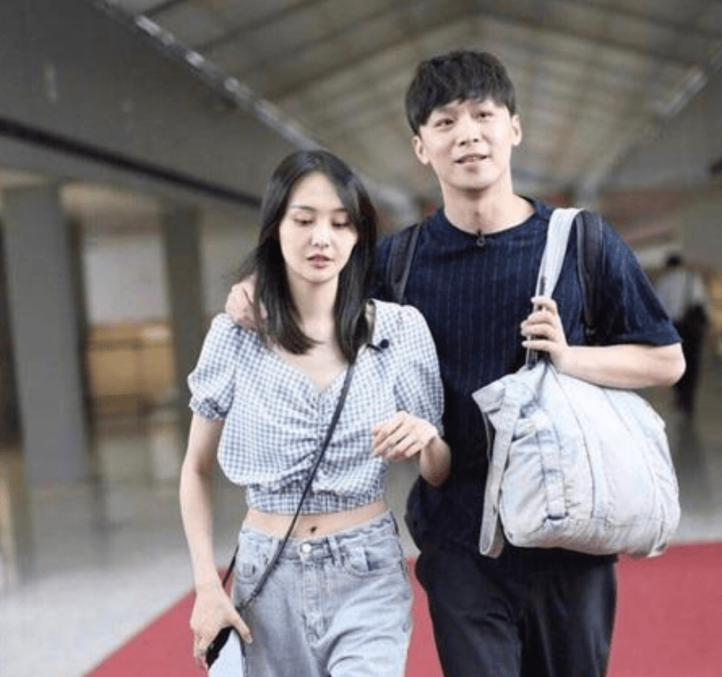 郑爽生子事件持续发酵,"好父亲"张恒真的无辜吗?