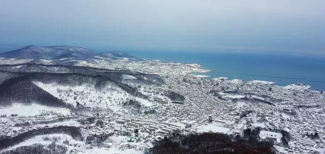 10个冬天一定要去日本北海道滑雪的理由