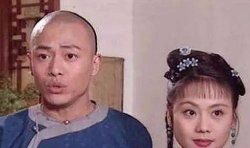 老版还珠格格演员照片 54c20fdcfcdb4d97ba6c454f84c42028.jpeg