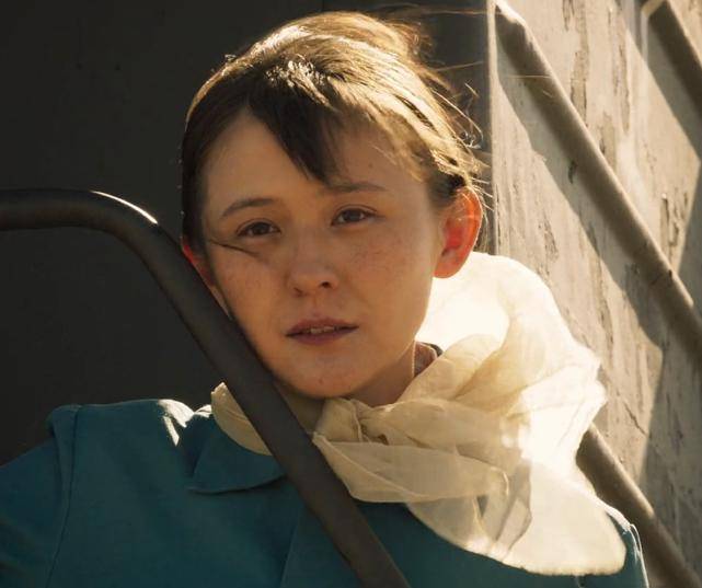 哺乳期的女人还能演戏热依扎你灰头土脸的模样太有女人味了