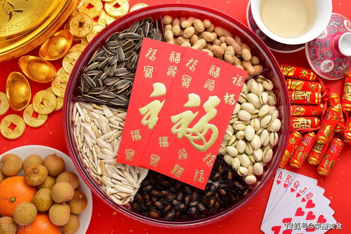 原创置办年货别只买瓜子这5样零食无论送礼还是自己吃都很合适