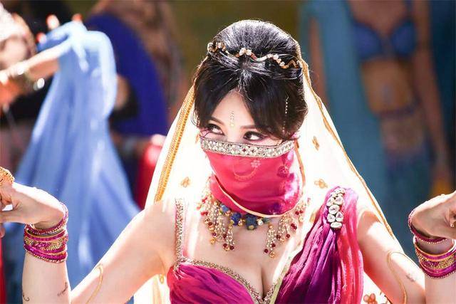 到印度旅游，不要跟戴“鼻环”的姑娘问路，不然会惹上麻烦！