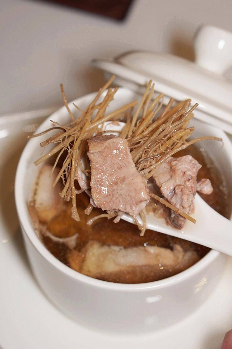 闽粤融合创意菜,馥筵酒家请君赴宴来