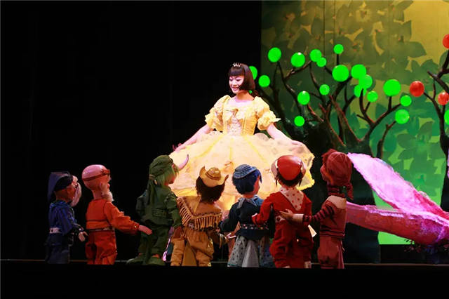 音乐童话剧《白雪公主之魔镜》重庆站门票价格/时间地点