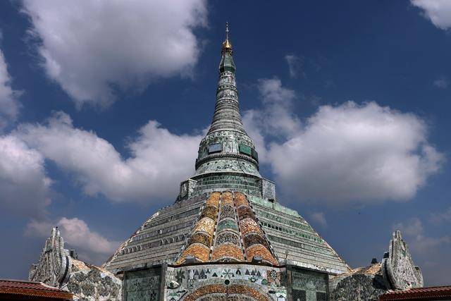 世界上最尊贵的佛寺——曼德勒翡翠佛塔