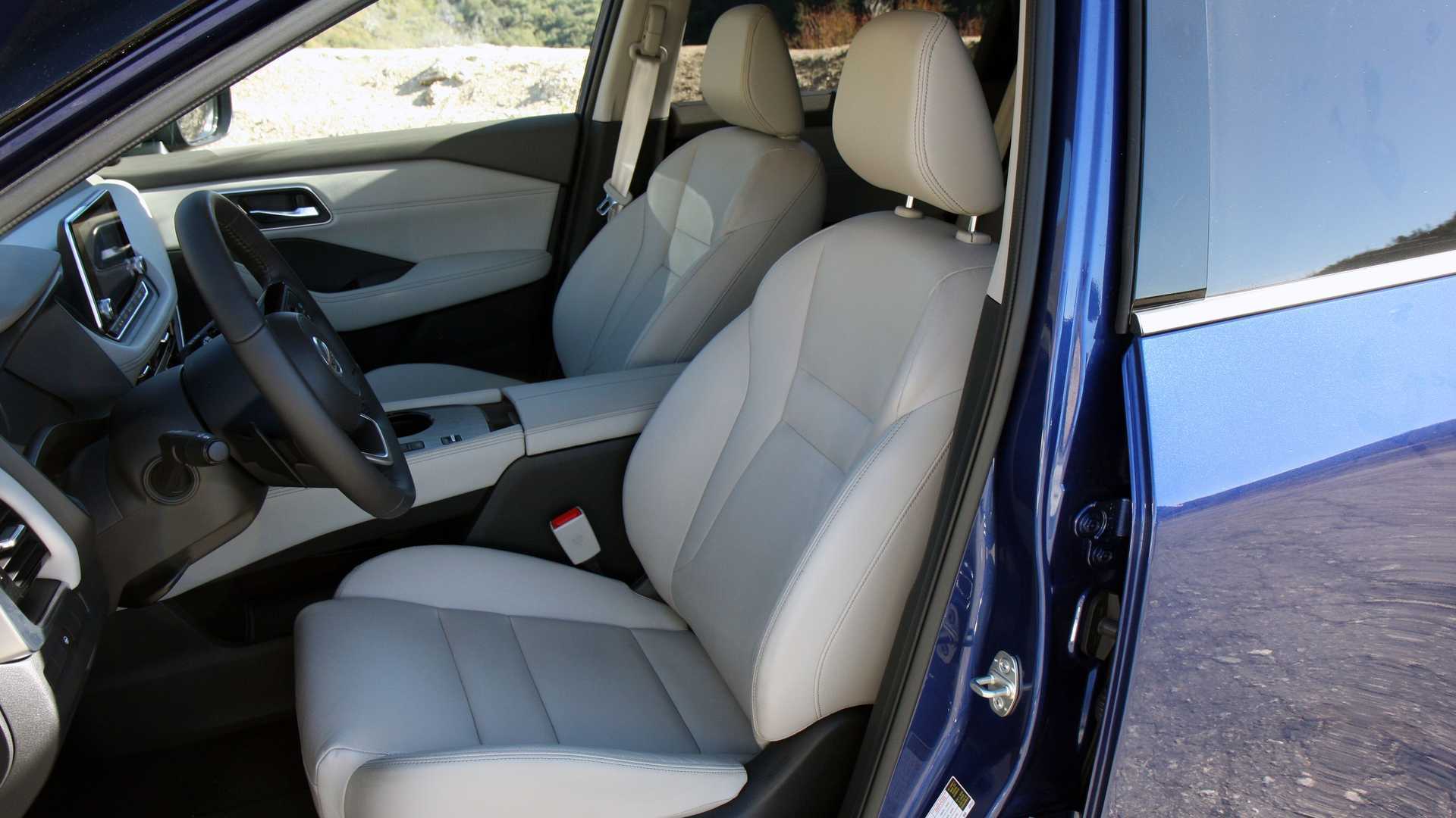 这要归功于日产成名已久的零重力座椅和出色的隔音和空间.