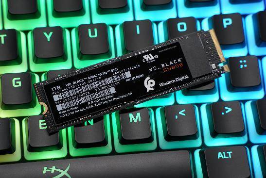 本体|2K必选的PCIe4.0固态 WD_BLACK SN850