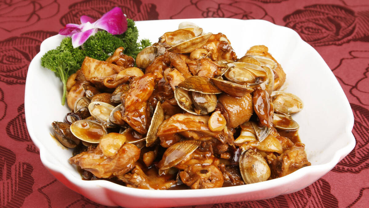 爆炒花蛤前在浸泡前加1步泥沙去除干净肉质细嫩无腥味