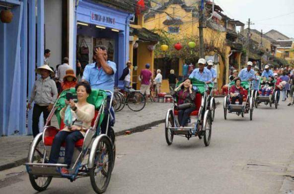 越南最“奇葩”自行车，人送外号“客先死”，游客还抢着坐