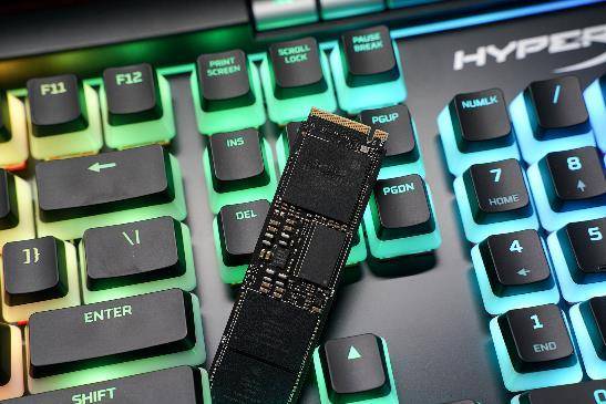 本体|2K必选的PCIe4.0固态 WD_BLACK SN850
