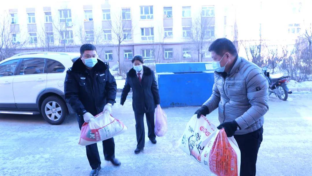 阿荣旗人口数量2021年_2021年春节手抄报(3)