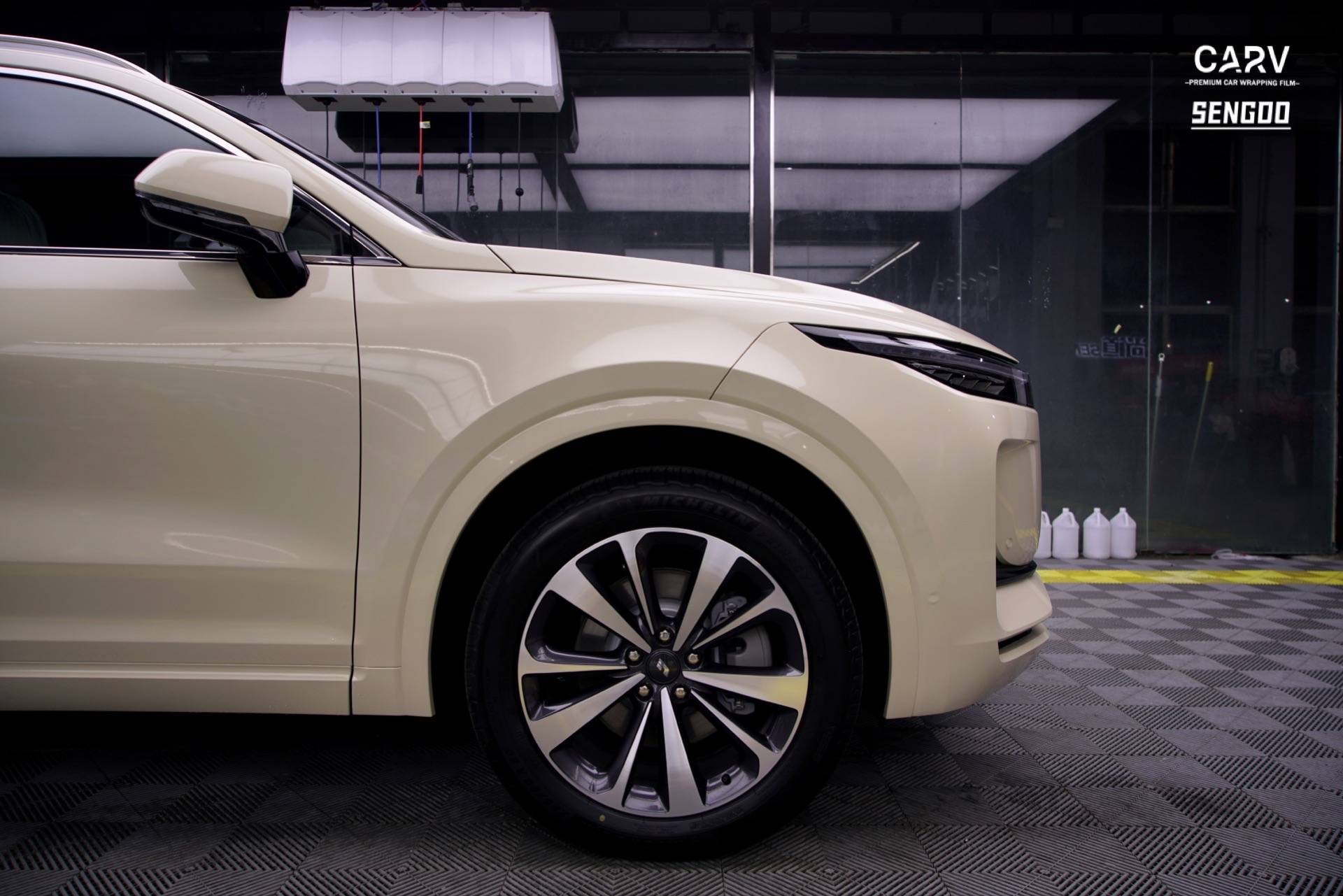 水晶撒哈拉黄1924 理想one