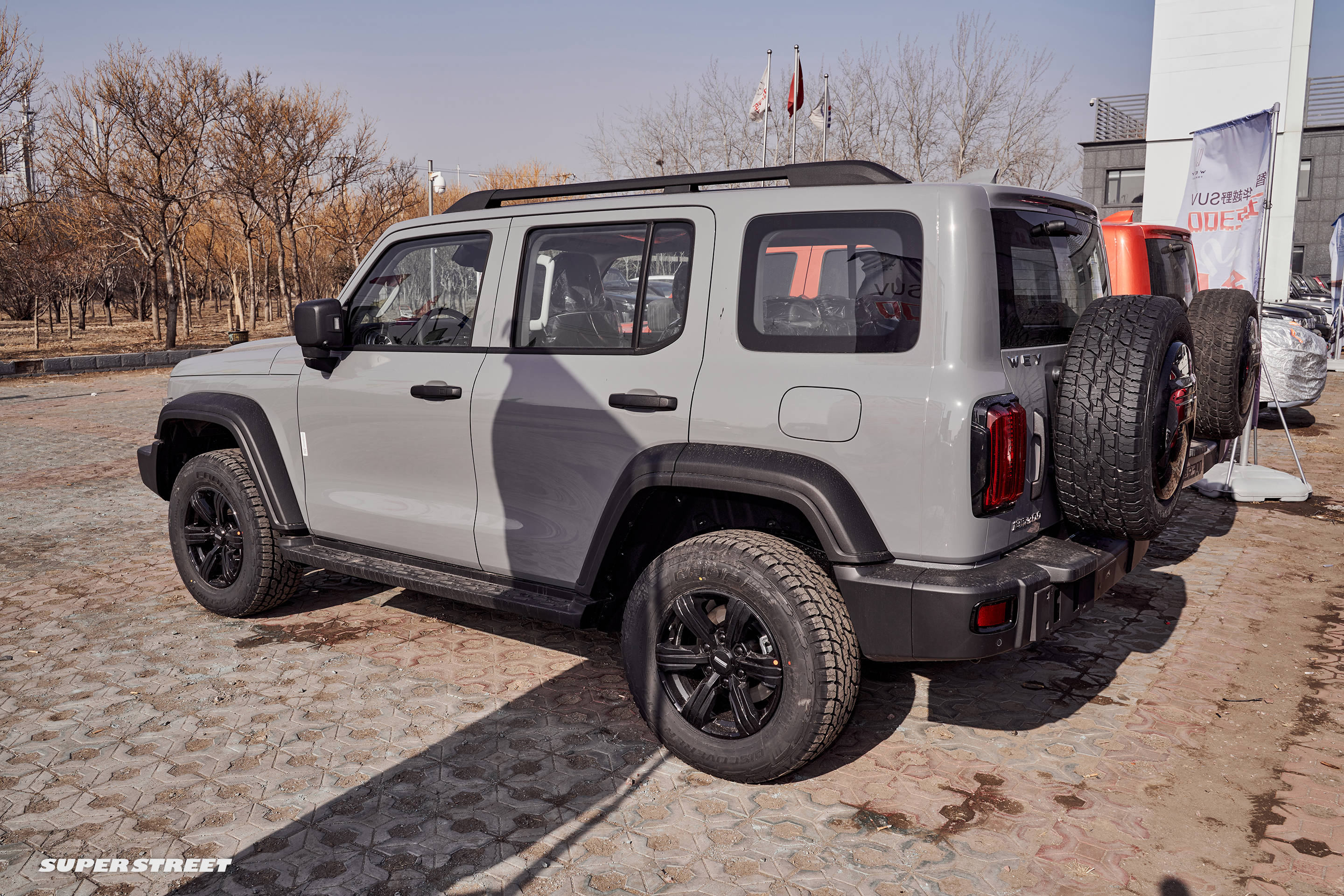 探店拍车wey国之陆地武器坦克300