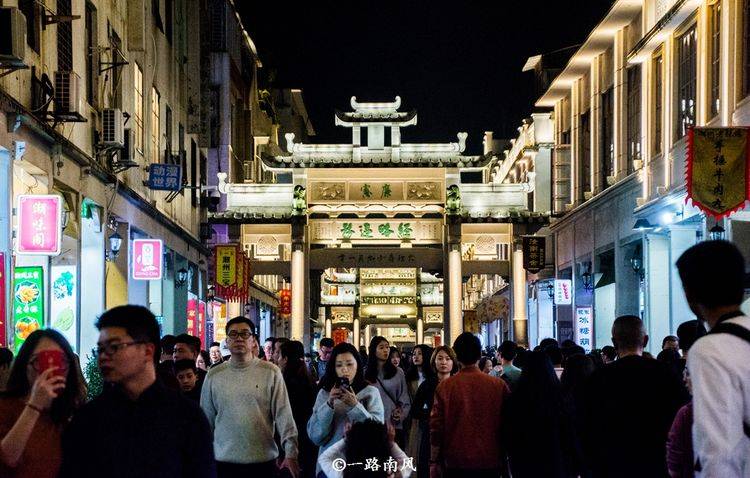 中国古牌坊最多的街道，位于广东潮州，历史可以追溯到明清时期！