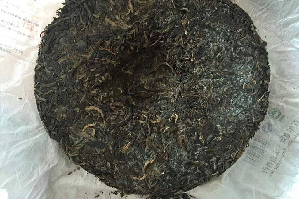 原创雨季来临教你如何避免家中藏茶发霉