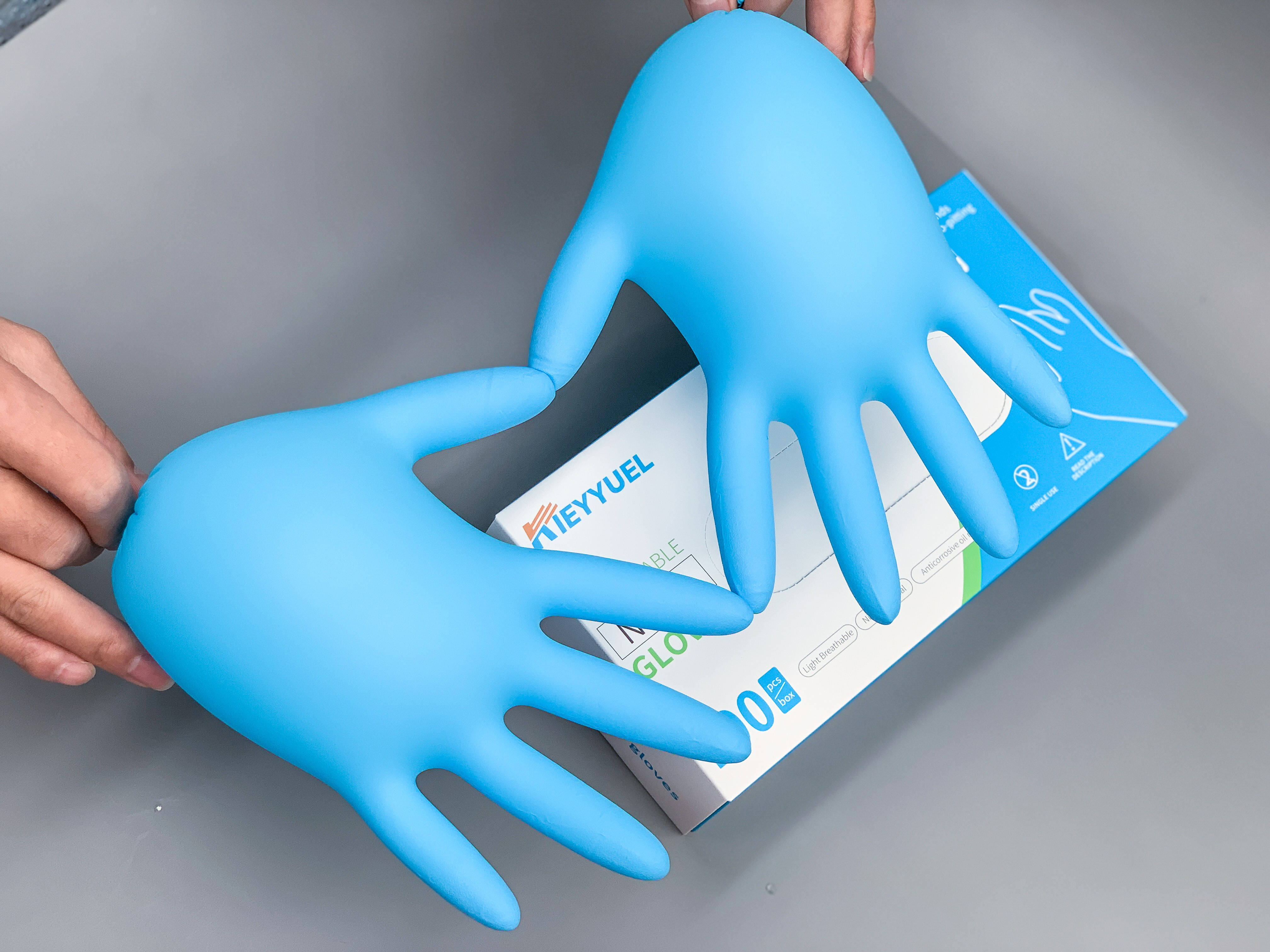 如何使用口罩手套 5fbdbe56f9df4578b0e5af40401ad5d1.jpeg