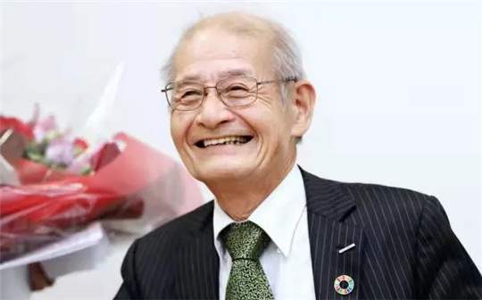 诺奖得主吉野彰:锂电池将撬动电气化转型,2025年是