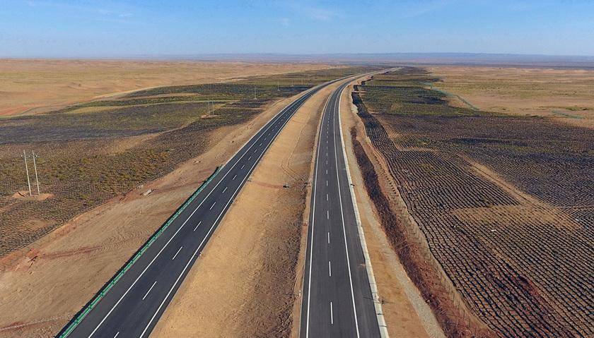 国内唯一一条不堵车的高速公路，总长2540公里，历时五年才建成