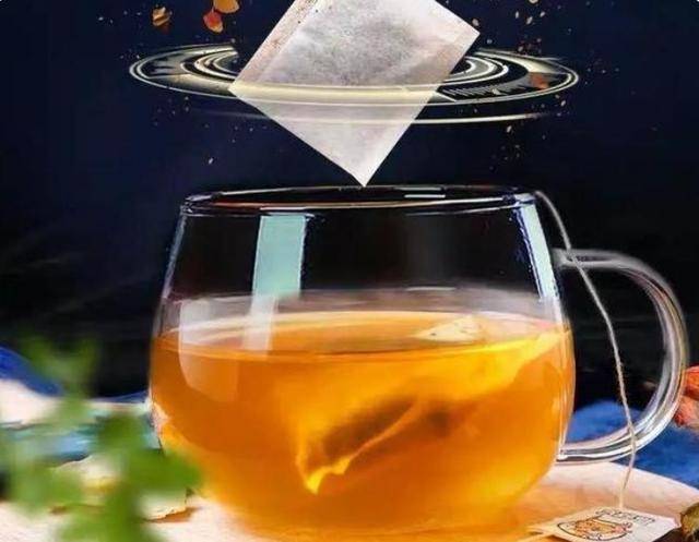 多喝水能降糖吗 cc28f06f62bd49b6ad9b9b970b3f9a59.jpeg