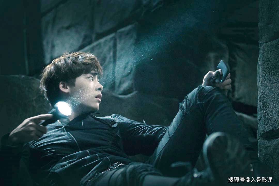 《盗墓笔记》,吴邪从小天真到邪帝的蜕变分四步,第三步暗藏玄机