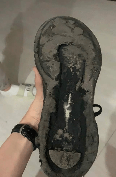 原创
开心一刻:我在驾校做教练的时候,老婆让我小姨子来找我学车