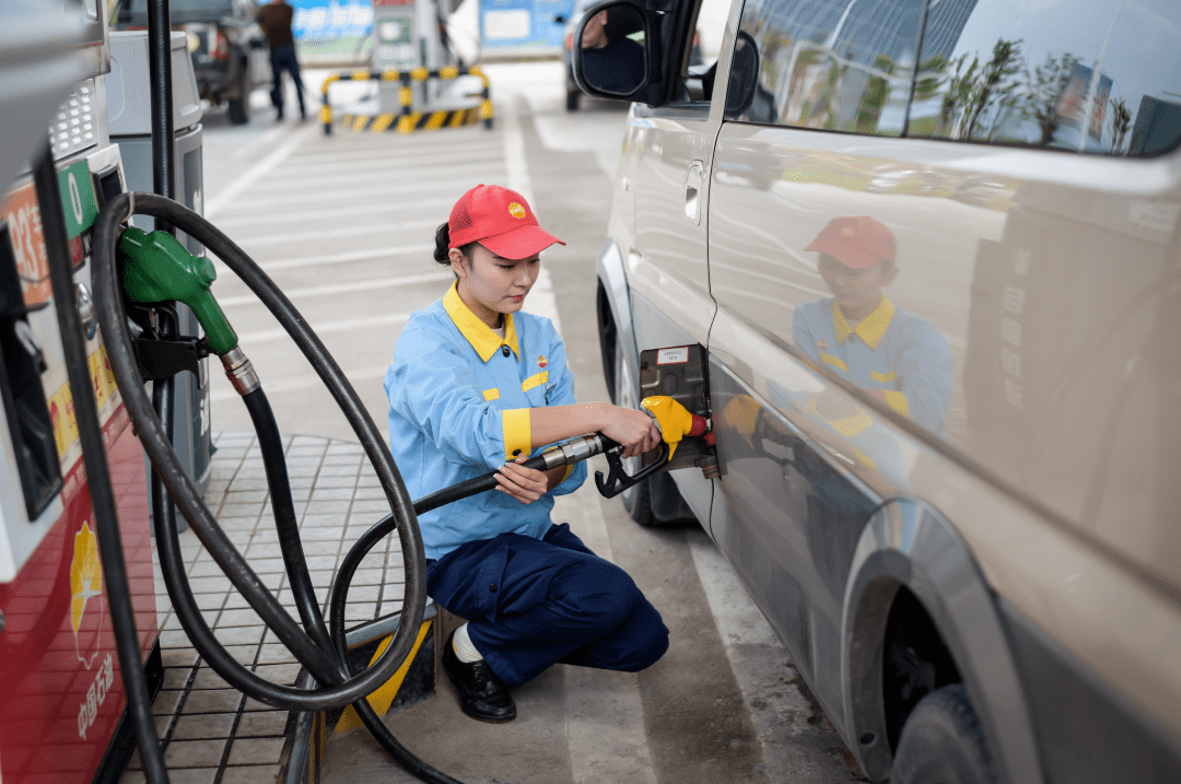 怎么算百公里油钱 15648c0af3e7447c808cdccf42b6c076.png