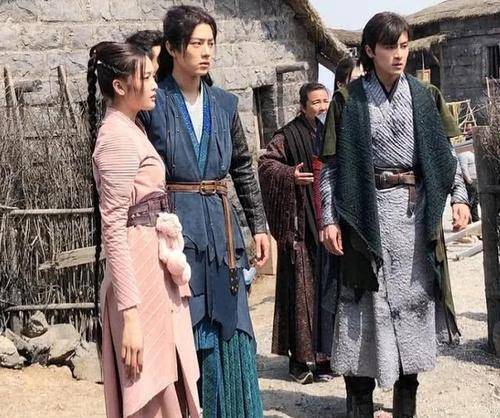 萧尘宇处处算计唐三,却每每落空,最后搬起石头砸了自己的脚.