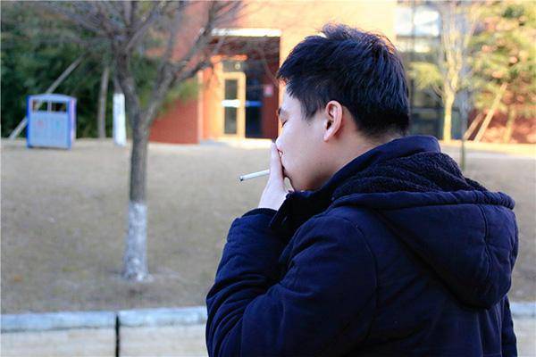 怎么能快速戒掉烟瘾 d0185c9352384fad8153dcf445159c07.jpeg