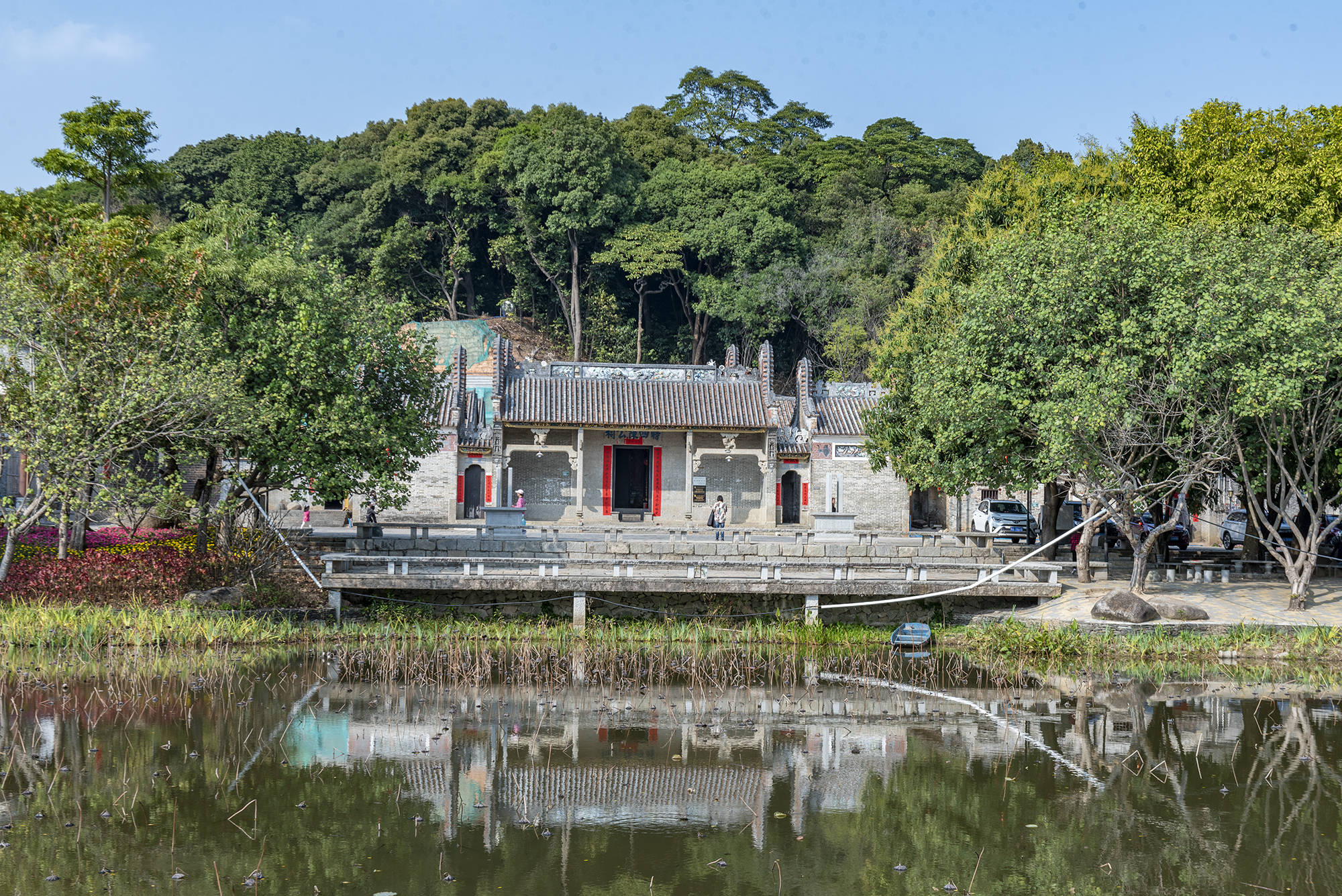 广东有座古村落，被一个养鸭人所建，拥有百年历史却少为人知