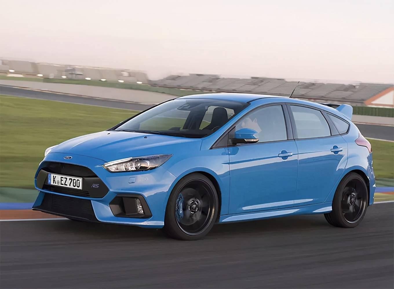 五款两厢小钢炮,思域type r竟然"垫底",你喜欢哪一个