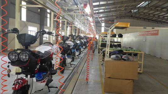 雅迪电动组装工