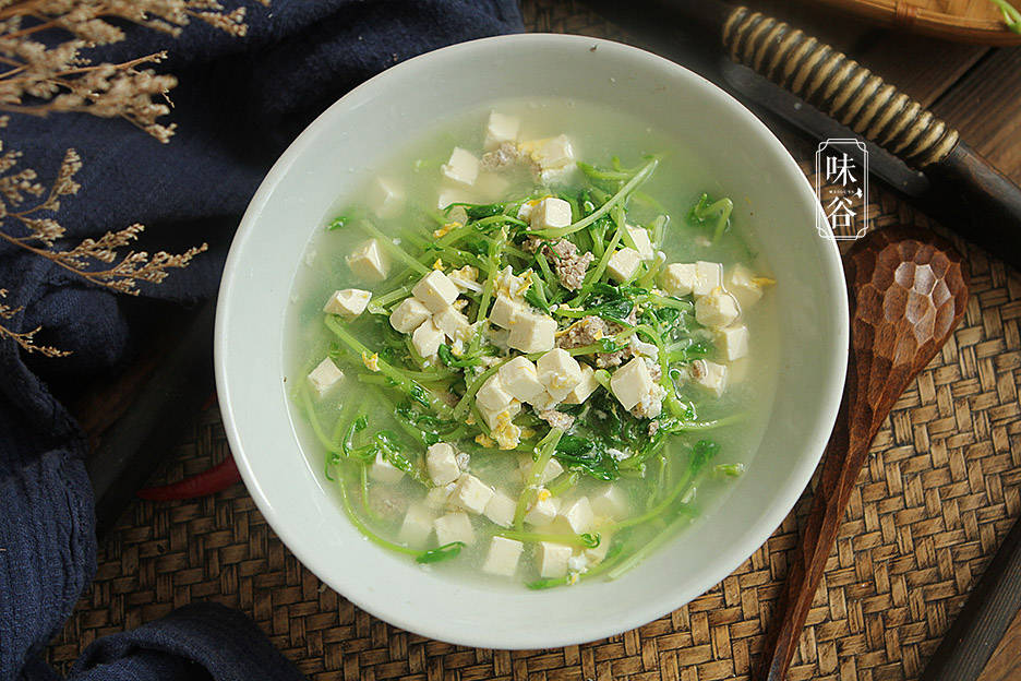 豆苗——豆苗豆腐汤