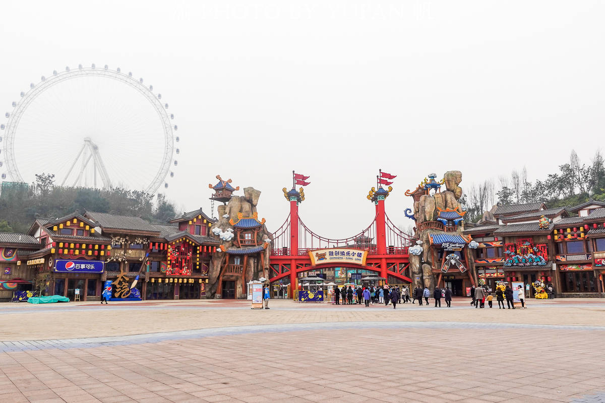 重庆投资500亿的文旅城开业了，但春节人气却惨不忍睹，还有救吗？