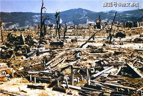 原子弹爆炸时的长崎 54d5d12394ec49878c0a2591a9d37ff7.jpeg