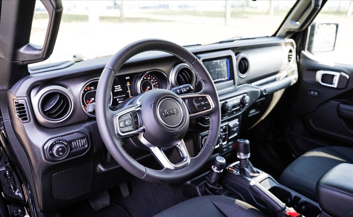 2021款jeep牧马人6缸动力四驱全新皮卡造型比福特猛禽还帅气