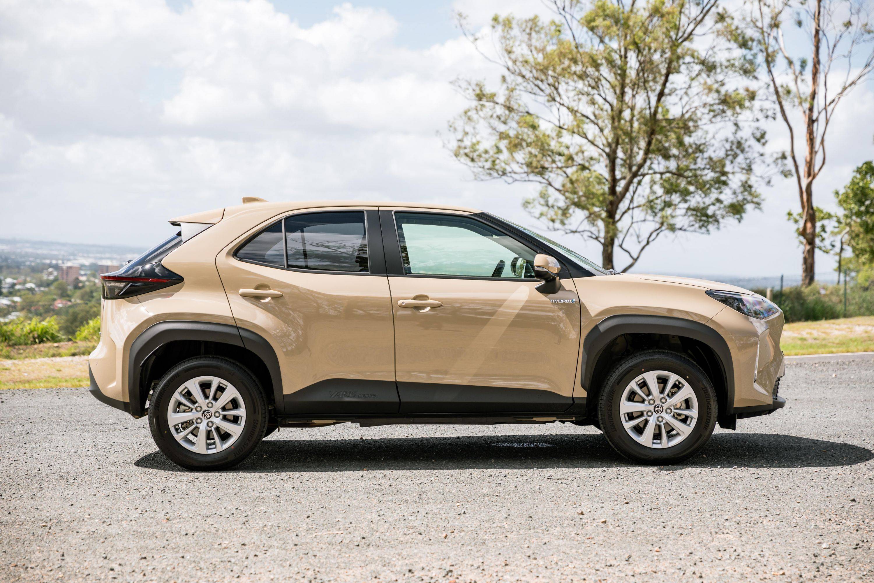 丰田yariscross国产会大卖三缸配cvt期待吗