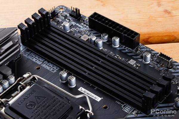 带你挑选主板b460板中的战斗鸡