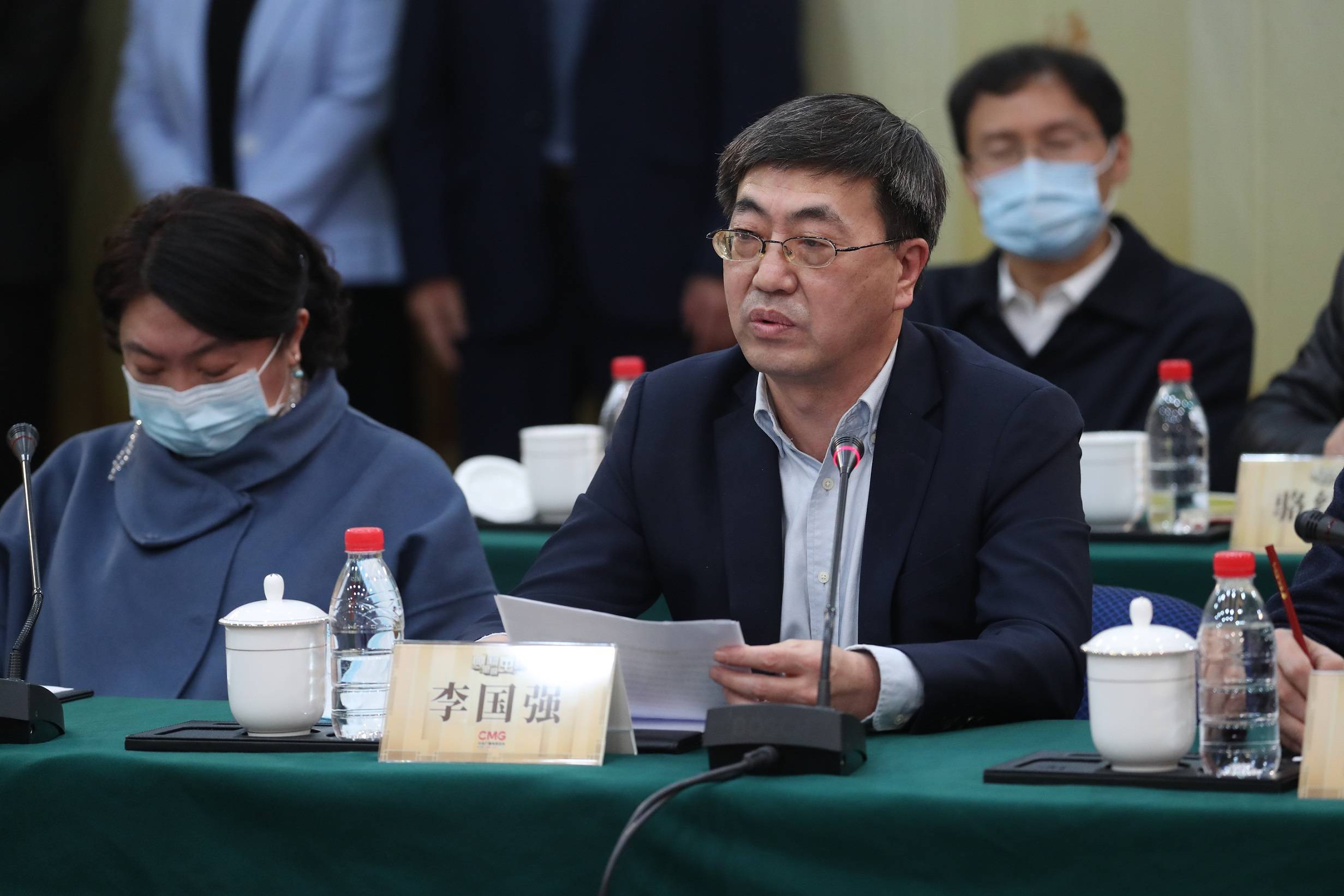 让典籍点亮来路典籍里的中国创作座谈会举行