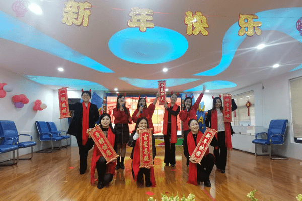 2021年桂阳人口有多少_桂阳望湖山庄门票多少(2)