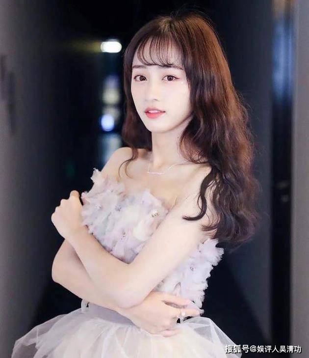 SNH48黃婷婷7年才賺了898萬，怪不得和公司打官司想提前解約 娛樂 第2張